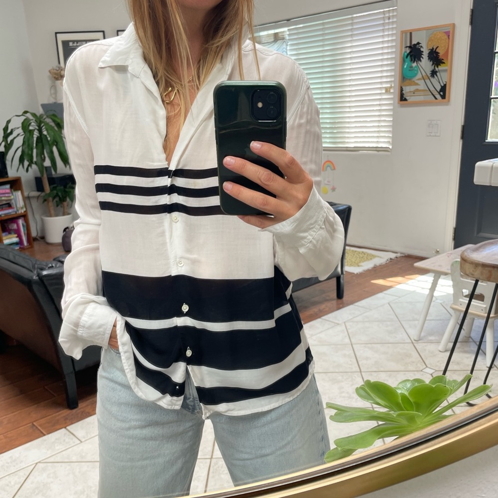 James Perse paper thin stripe shirt. Work/ Play ☀️💼🌴